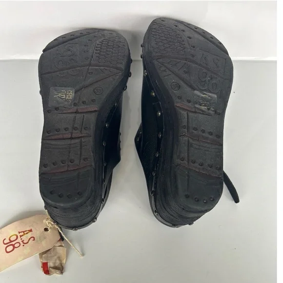 A. S. 98 PUKE Black Leather Platform Clogs with Studded bottom size 38 - Picture 4 of 6